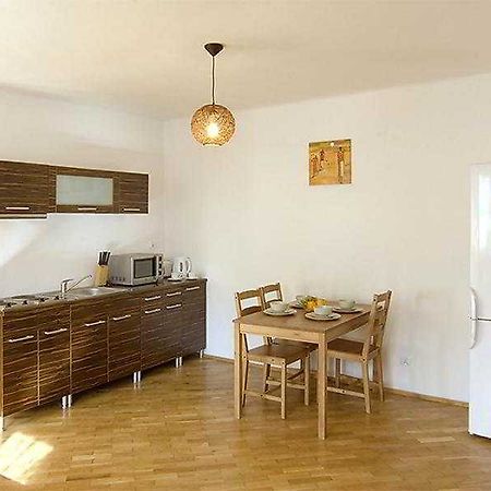 Krakow Apartmentsapart. Екстериор снимка